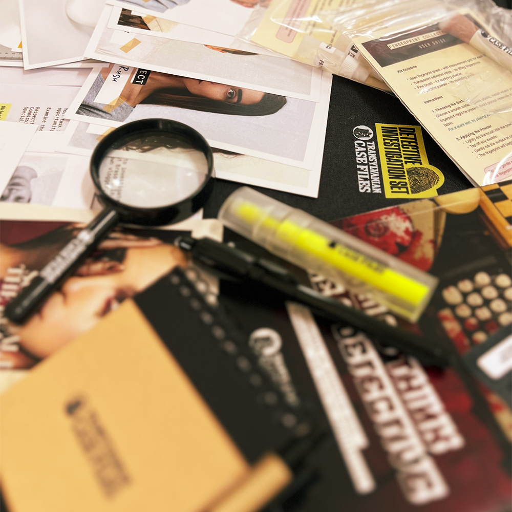 Fatal Fame + Detective Investigation Set